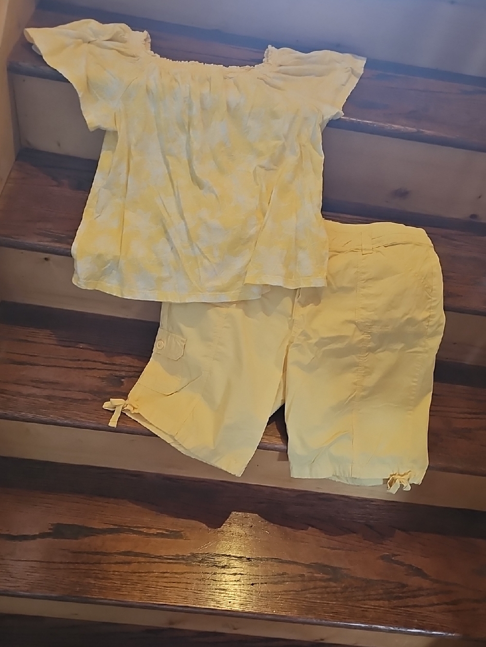 St. John's Bay Yellow and White Smocked Cotton Shorts and Top - 18